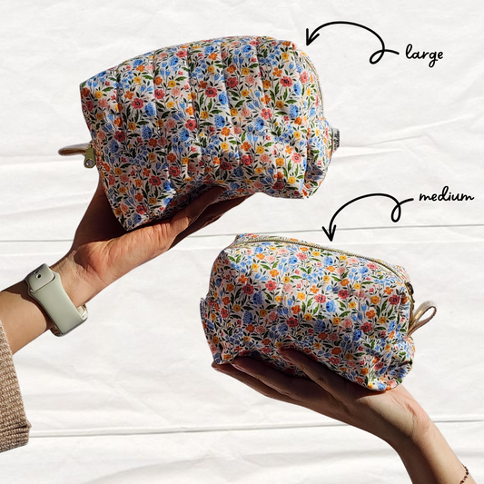 Delicate Daisies | Everyday Essentials Pouch